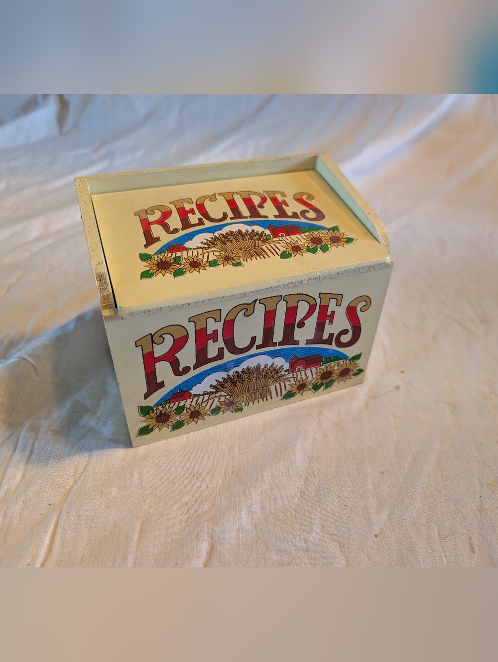 2/20$ Vintage Cream Recipe Box with Red Lettering and Farm Motif
